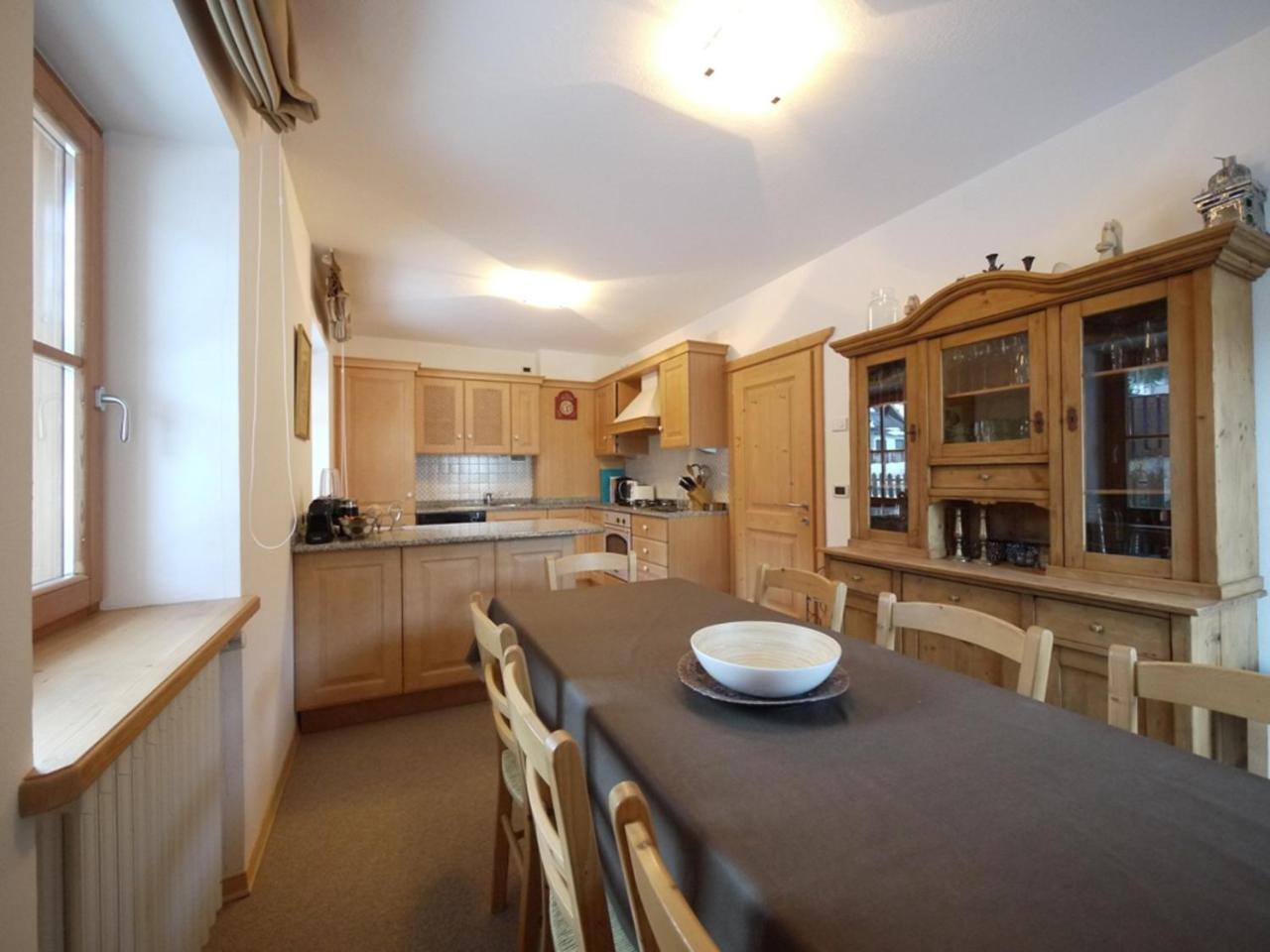 Service Apartment